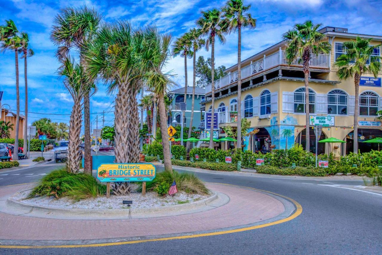Anna Maria Island Runaway Tropical Dream-One Minute Walk To The Beach-Heated Pool Bradenton Beach Eksteriør billede