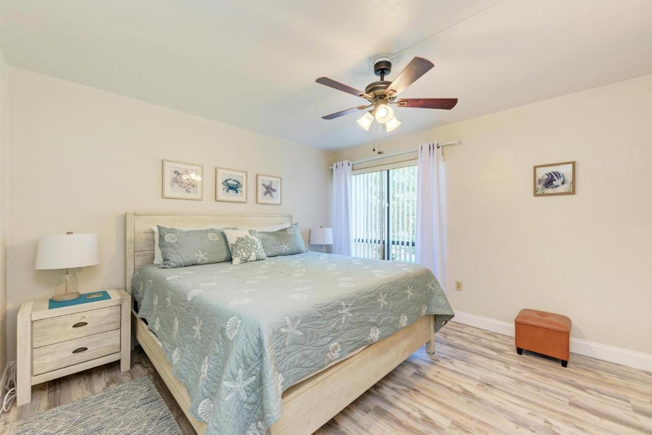 Anna Maria Island Runaway Tropical Dream-One Minute Walk To The Beach-Heated Pool Bradenton Beach Eksteriør billede